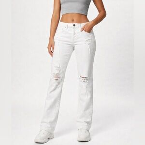 True‎ Religion women’s Geno Relaxed Slim White Distressed rip Jeans Size 28 NWT